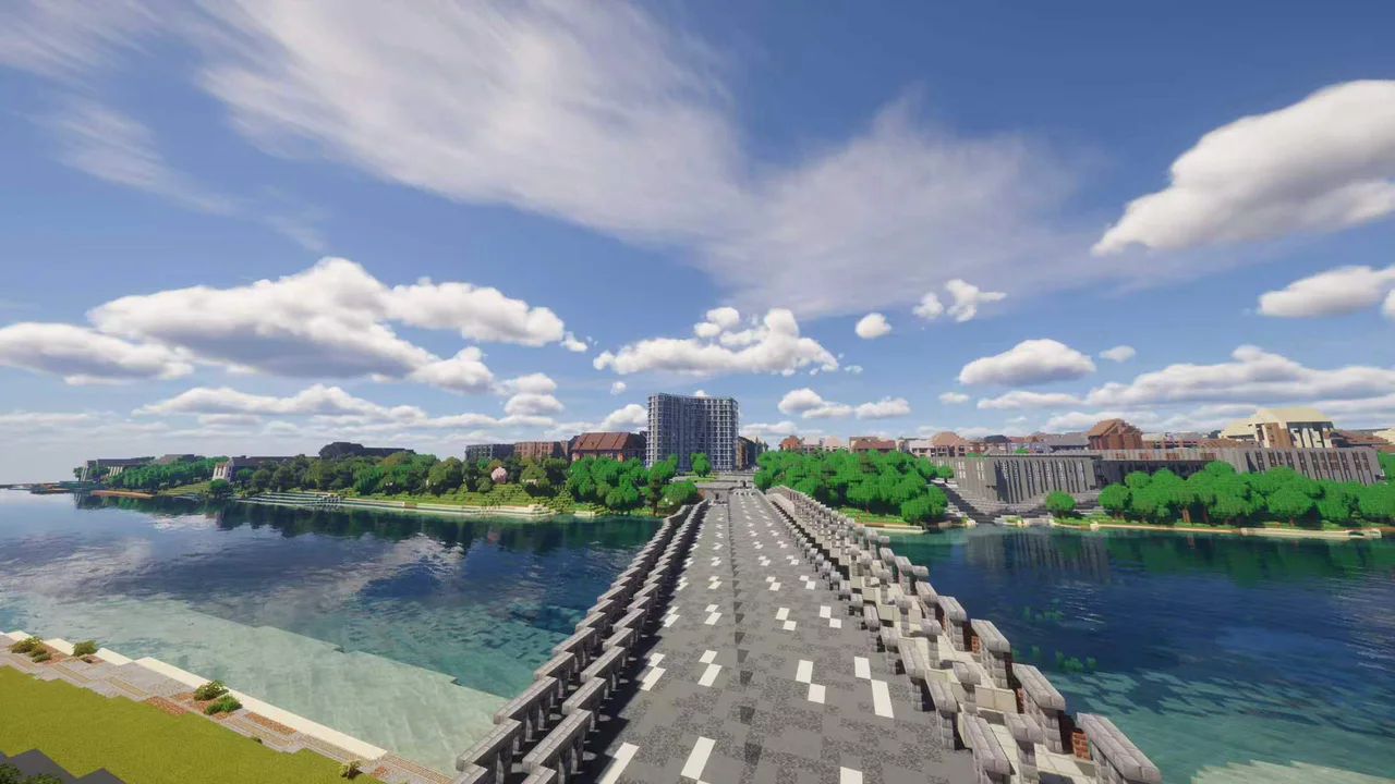 Water and avenue approaches — Plaza de España, Seville Minecraft map view